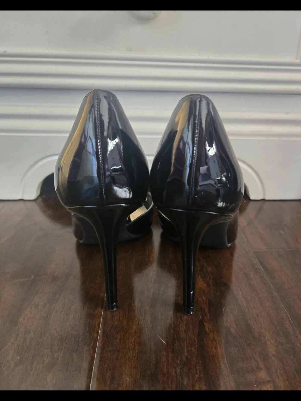 Nine West Black Patent Pointed-Toe Pumps Size 8.5 - Picture 4 of 7